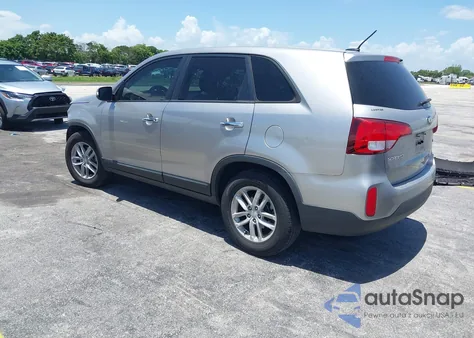 2014 Kia Sorento Lx z USA, uszkodzony, nr VIN 5XYKT3A61EG539717